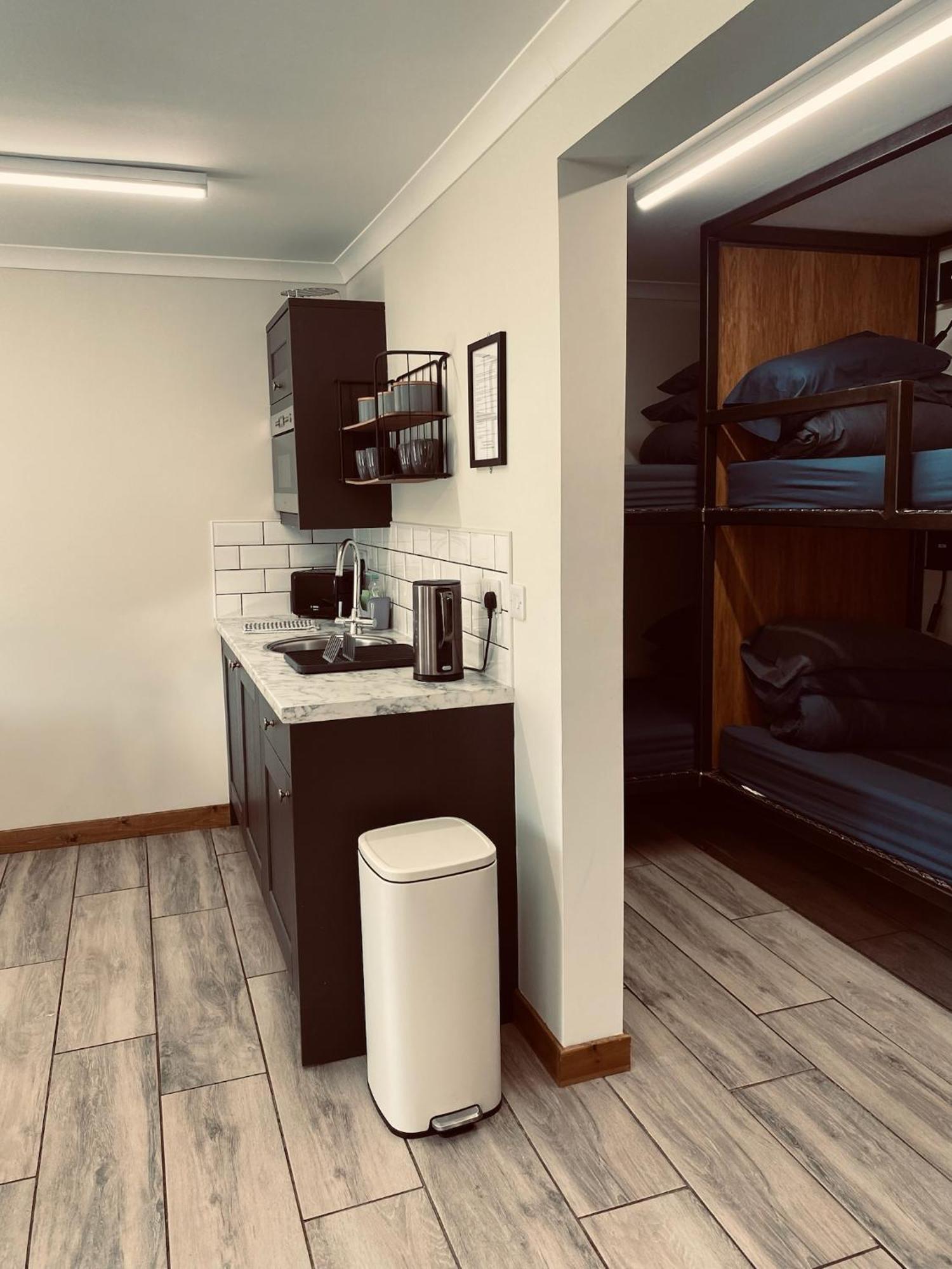 Ben Nevis Inn Rooms Форт Уилям Екстериор снимка
