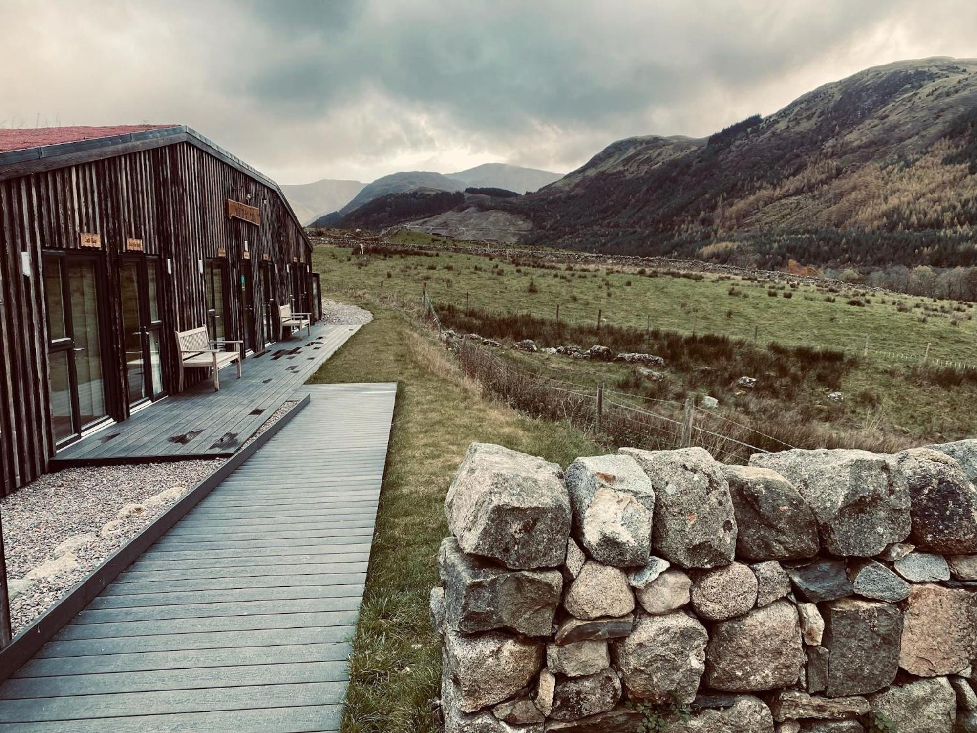 Ben Nevis Inn Rooms Форт Уилям Екстериор снимка